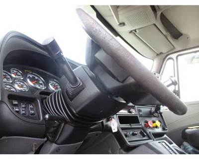 International ProStar Left Steering Column for a International PROSTAR 122