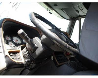 International ProStar Steering Column for a International PROSTAR 122