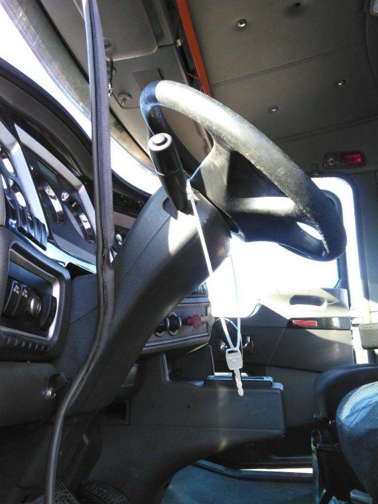 2014 Kenworth T660 Steering Column For Sale Jackson, MS 2337093