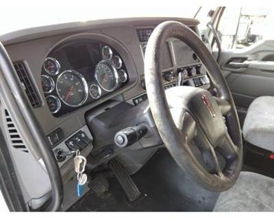 Kenworth T680 Left Steering Column