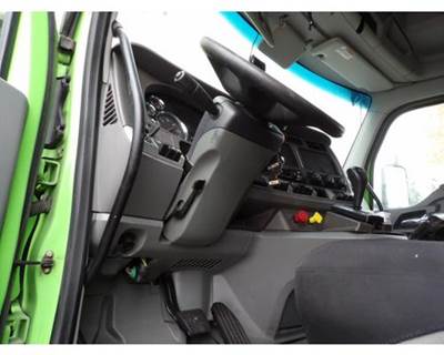 Kenworth T680 Steering Column