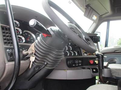 Kenworth T700 Steering Column
