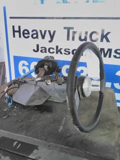 Mack Pinnacle CXU612 Left Steering Column for a Mack CXU612