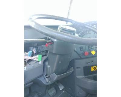 Mack Pinnacle CXU612 Left Steering Column for a Mack CXU612