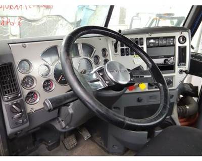 Mack Pinnacle CXU613 Steering Column for a Mack CXU613