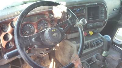 Mack Vision CX613 Left Steering Column for a Mack CX613