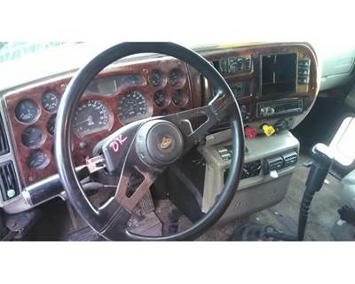 Mack Vision CX613 Left Steering Column for a Mack CX613