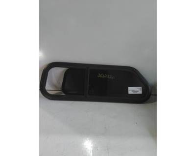Mack Vision CXN613 Right Steering Column for a Mack CXN613