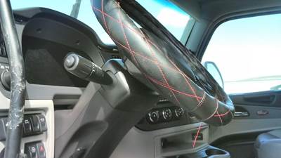 Peterbilt 579 Steering Column