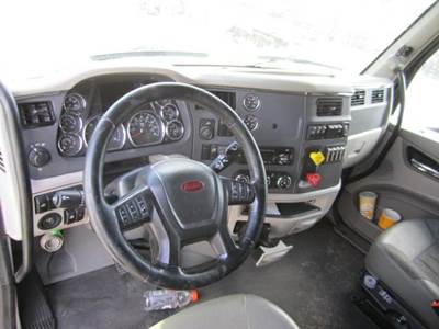 Peterbilt 579 Steering Column