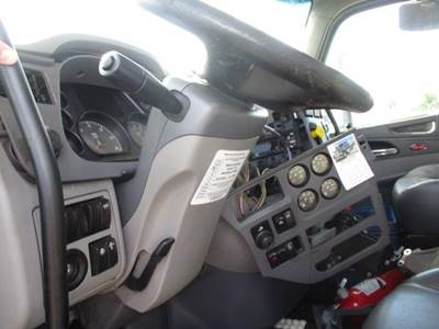 Peterbilt 579 Left Steering Column