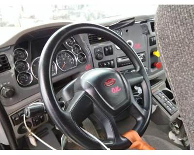 Peterbilt 579 Left Steering Column