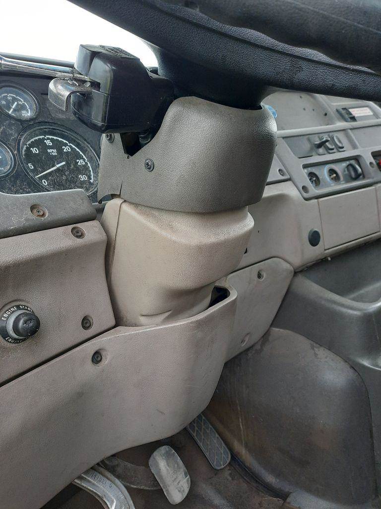 2005 Sterling A9500 Steering Column For Sale Spokane Valley, WA