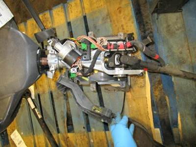Volvo VNL Steering Column