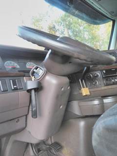 Volvo VNL Steering Column