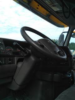 Volvo VNL Steering Column