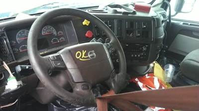 Volvo VNL Steering Column