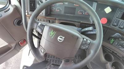 Volvo VNL Steering Column