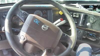 Volvo VNL Left Steering Column