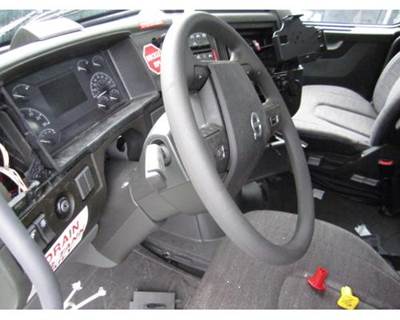 Volvo VNL Steering Column