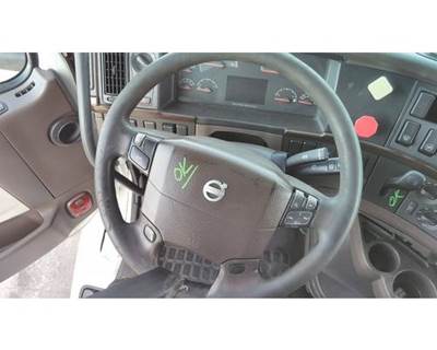 Volvo VNL Steering Column