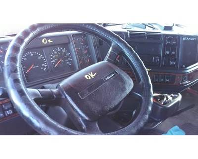 Volvo VNL Left Steering Column