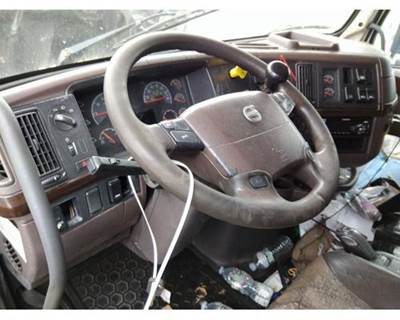 Volvo VNL Left Steering Column