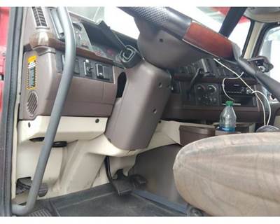 Volvo VNL Left Steering Column