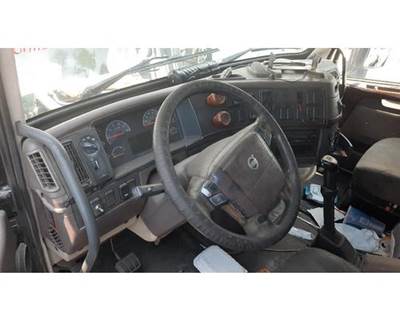 Volvo VNL Steering Column