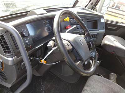 Volvo VNR Steering Column