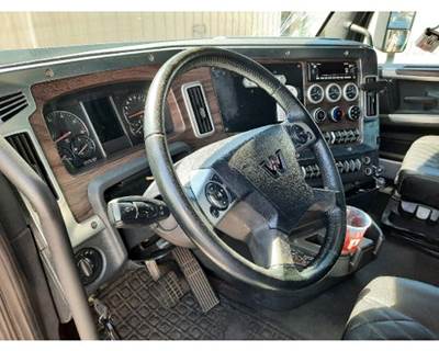 Western Star 49X SB Steering Column