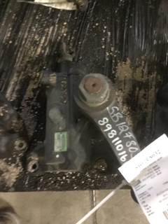 Isuzu NRR Steering Gear / Rack