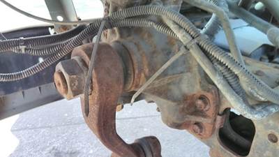 Isuzu NRR Steering Gear / Rack
