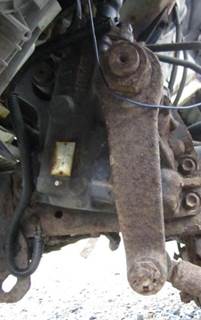 Isuzu NRR Steering Gear / Rack