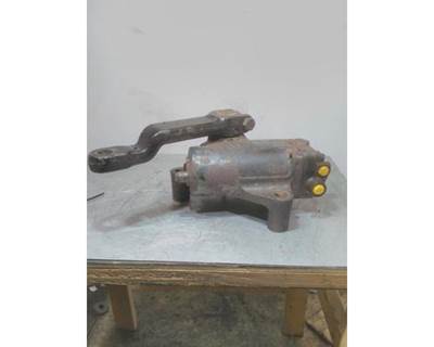 TRW/ROSS CASCADIA 126 Left Steering Gear / Rack