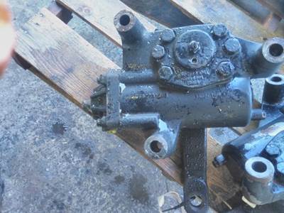 TRW/ROSS PCF60-003 Left Steering Gear / Rack