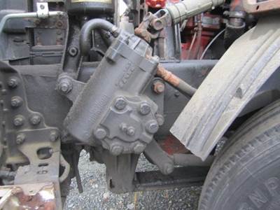 TRW/ROSS RGT65-210 Steering Gear / Rack