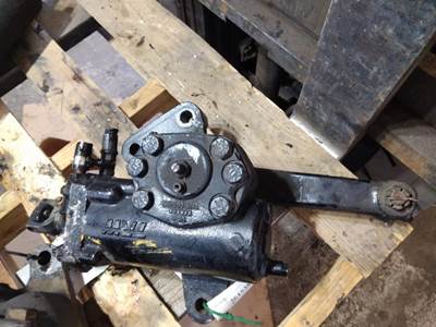 TRW/ROSS THP60-004 Steering Gear / Rack