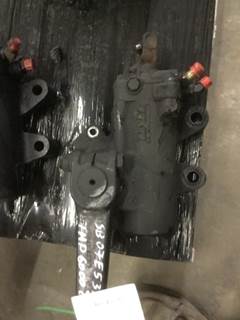 TRW/ROSS THP60-008 Steering Gear / Rack