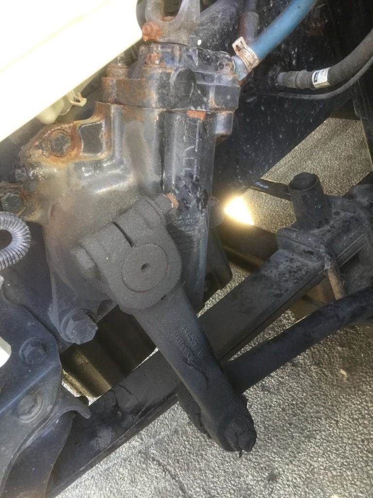 2016 TRW/ROSS THP60010 Steering Gear / Rack for a Freightliner