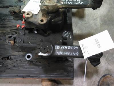 TRW/ROSS THP60-054 Steering Gear / Rack