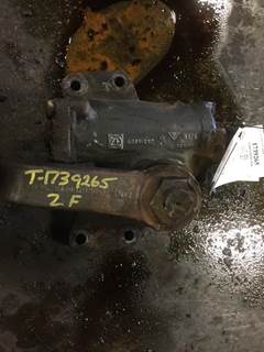 ZF T7500 Steering Gear / Rack
