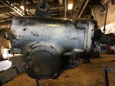 ZF VNL Steering Gear / Rack