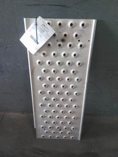 Freightliner Cascadia 125 Deck (Catwalk) Step