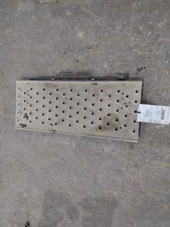 Freightliner Cascadia 125 Deck (Catwalk) Step for a Freightliner CASCADIA 125 2018UP