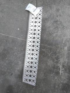 Freightliner Cascadia 125 Step Fairing