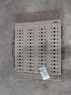 Freightliner Cascadia 125 Step