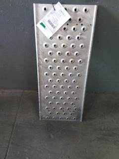 Freightliner Cascadia 126 Step