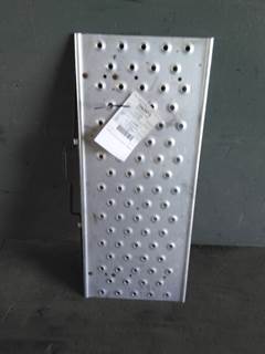 Freightliner Cascadia 126 Deck (Catwalk) Step