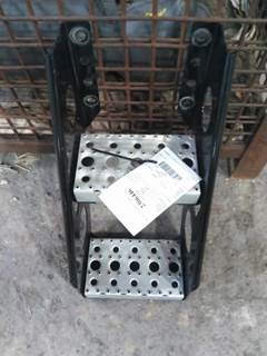 Freightliner Cascadia 126 Frame Step